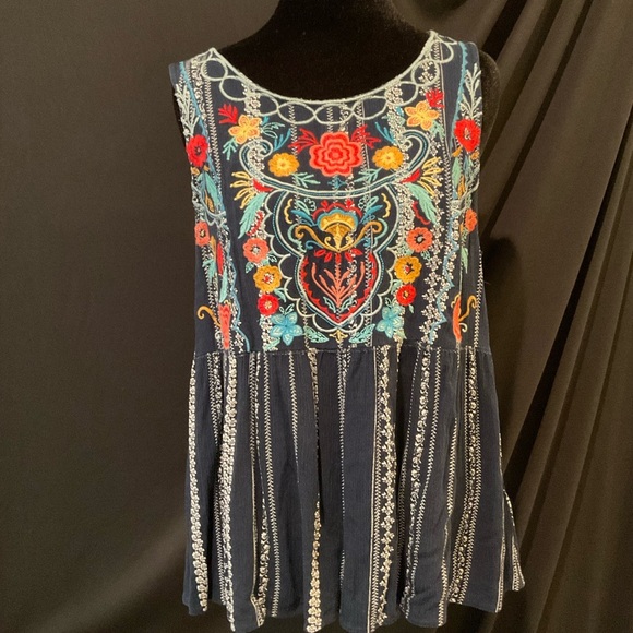 Savanna Jane Tops - Savanna Jane Blue and Orange Sleeveless Embellished Blouse